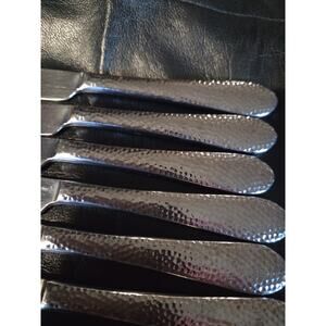 Oneida 6 Steak Knives Hammered Handle Stainless Serrated